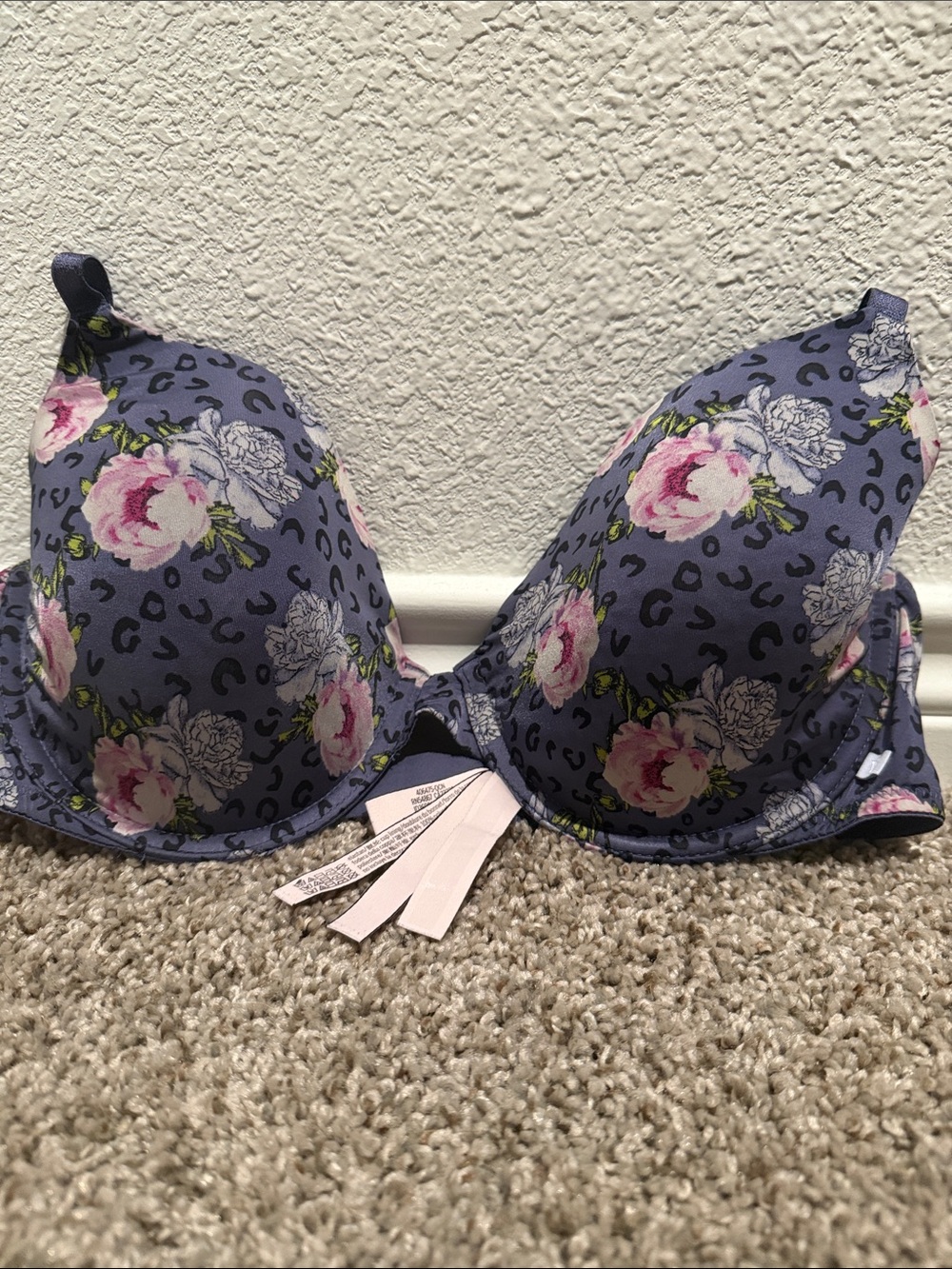 Victoria's Secret Demi Floral Padded Bra with Pink Roses - Picture 6 of 6